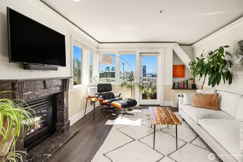 311 E Republican St #201, Seattle, WA 98102