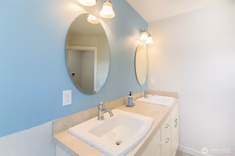 Bath - 306 Taylor Blvd, Sequim, WA 98382 photo 1 of 3