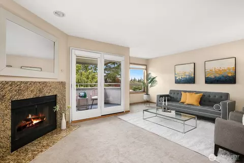 1115 4th Ave S #3C, Edmonds, WA 98020