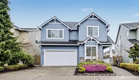 34117 SE Ash St, Snoqualmie, WA 98065
