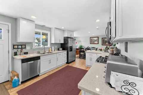 Kitchen - 237 169th St S, Spanaway, WA 98387 photo 2 of 6