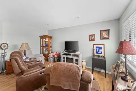 Living - 237 169th St S, Spanaway, WA 98387 photo 1 of 3