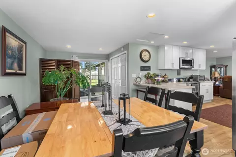 Dining - 237 169th St S, Spanaway, WA 98387 photo 2 of 3