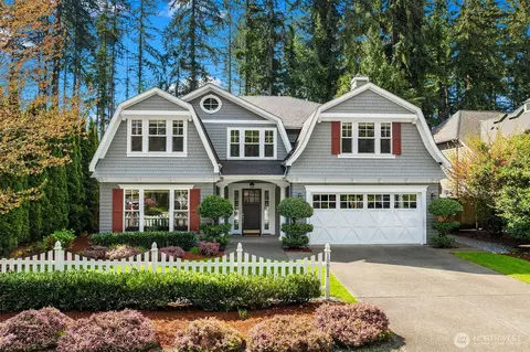 10611 SE 20th St, Bellevue, WA 98004