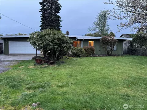 1515 13th Ave NW, Puyallup, WA 98371