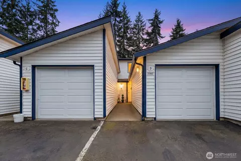 31845 18th Ave SW #34D, Federal Way, WA 98023