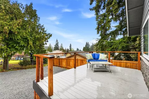 Exterior - 5302 Wetmore Ave, Everett, WA 98203 photo 2 of 4