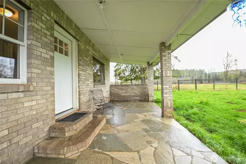 Exterior - 3363 Wa 508, Onalaska, WA 98570 photo 3 of 7