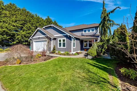 2514 Fir Crest Blvd, Anacortes, WA 98221