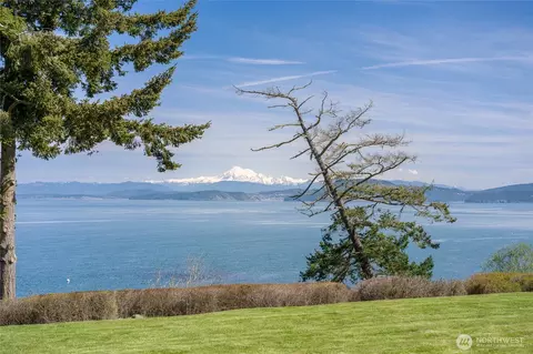 403 Eliza Rd, Lopez Island, WA 98261