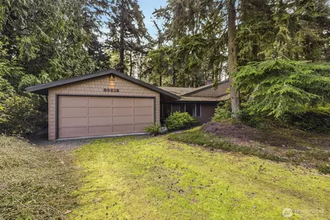 20319 92nd Ave W, Edmonds, WA 98020