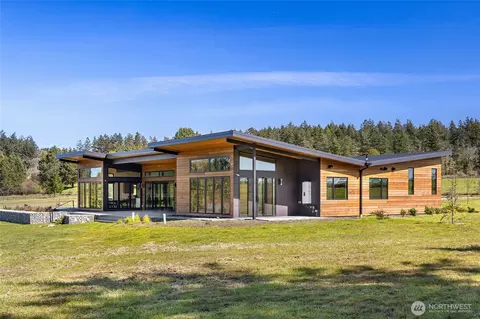 166 Montrose Pl, Friday Harbor, WA 98250