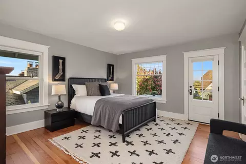 Bedroom - 1939 14th Ave E, Seattle, WA 98112 photo 4 of 7