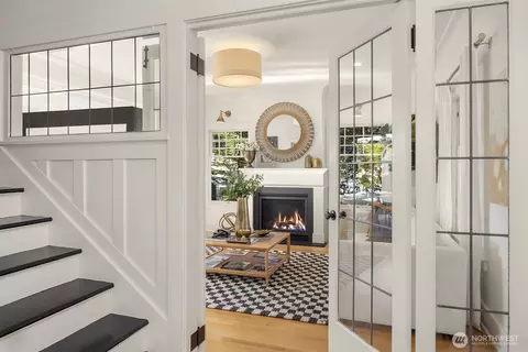 Entry Way - 1939 14th Ave E, Seattle, WA 98112 photo 1 of 2