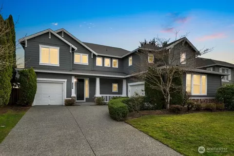 24023 SE 10th St, Sammamish, WA 98075