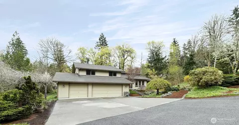 25216 238th Ave SE, Maple Valley, WA 98038