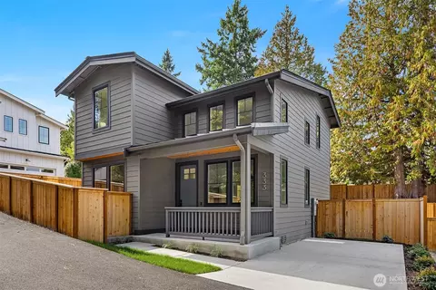 333 18th Ave, Kirkland, WA 98033