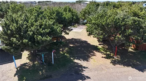 33117 H Pl, Ocean Park, WA 98640