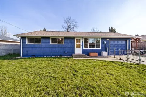 1638 119th St S, Tacoma, WA 98444