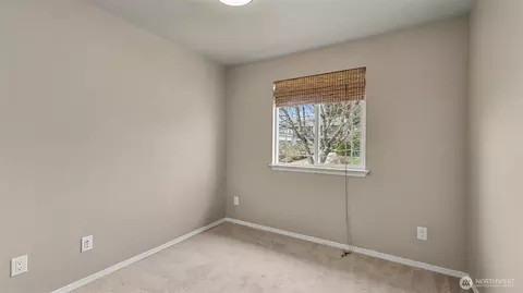 Bedroom - 132 76th Pl SW, Everett, WA 98203 photo 5 of 5