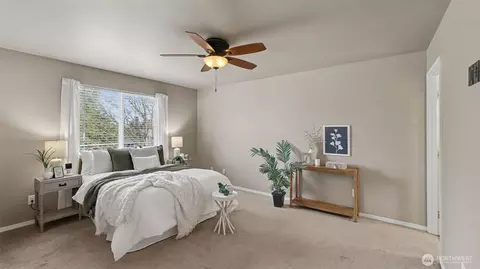 Bedroom - 132 76th Pl SW, Everett, WA 98203 photo 1 of 5