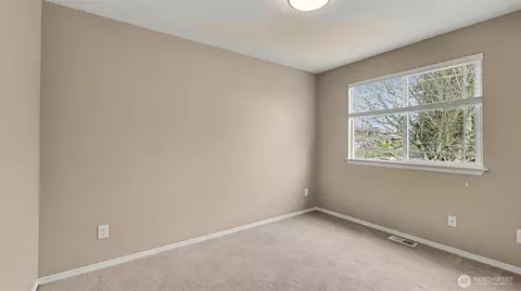 Bedroom - 132 76th Pl SW, Everett, WA 98203 photo 4 of 5
