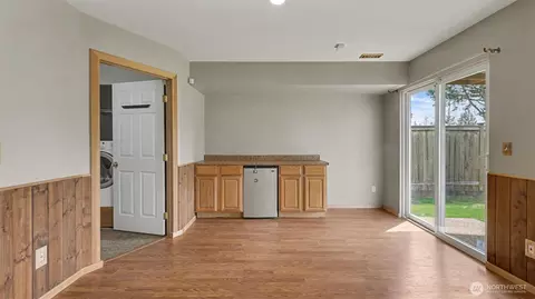Living - 132 76th Pl SW, Everett, WA 98203 photo 6 of 7