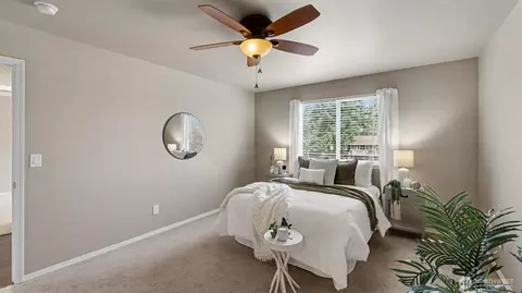 Bedroom - 132 76th Pl SW, Everett, WA 98203 photo 3 of 5