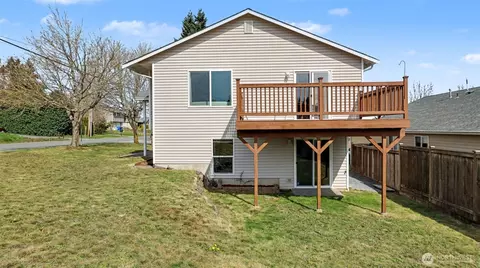 Exterior - 132 76th Pl SW, Everett, WA 98203 photo 5 of 7