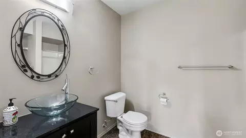 Bath - 132 76th Pl SW, Everett, WA 98203 photo 5 of 5