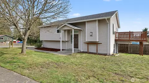 Exterior - 132 76th Pl SW, Everett, WA 98203 photo 4 of 7