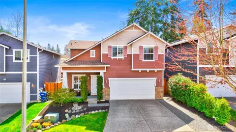 130 202nd Pl SW, Lynnwood, WA 98036