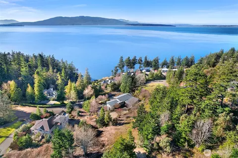 405 Arbutus Pl, Bellingham, WA 98225