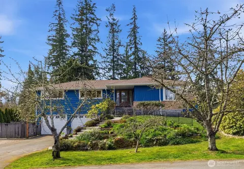 111 NW 180th St, Shoreline, WA 98177