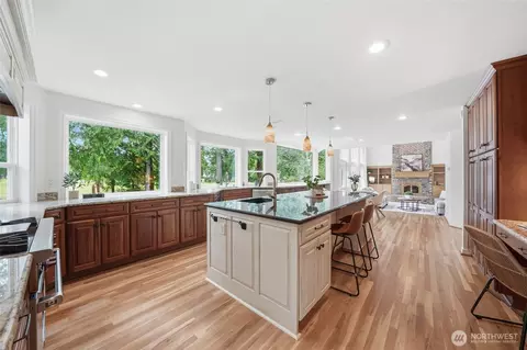 Kitchen - 1806 145th Pl SE, Mill Creek, WA 98012 photo 1 of 4