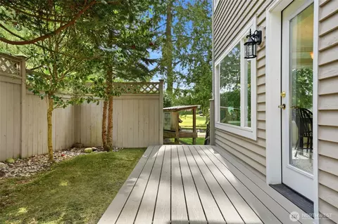 Exterior - 1806 145th Pl SE, Mill Creek, WA 98012 photo 6 of 13