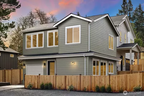 2755 NW 90th St, Seattle, WA 98117