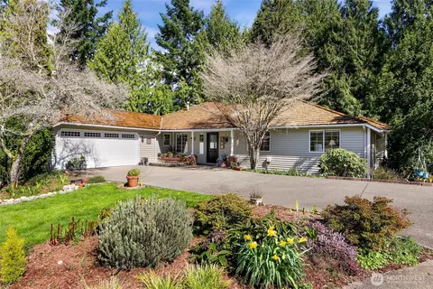 20714 NE 43rd St, Sammamish, WA 98074