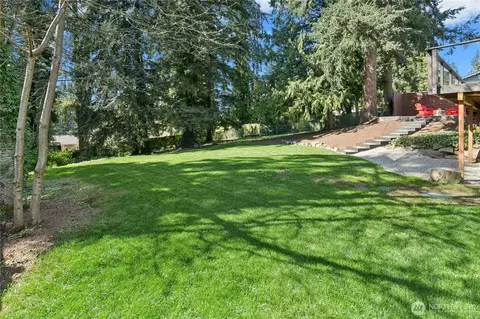 Exterior - 24022 4th Pl W, Bothell, WA 98021 photo 9 of 9