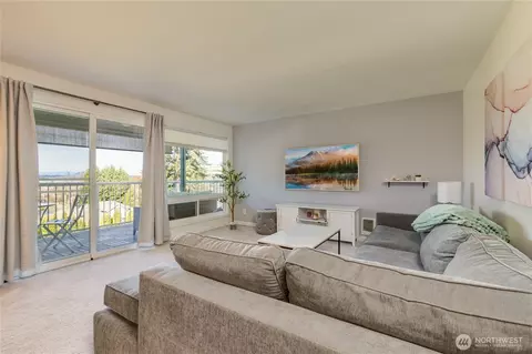 1113 Kirkland Ave #4B, Kirkland, WA 98033