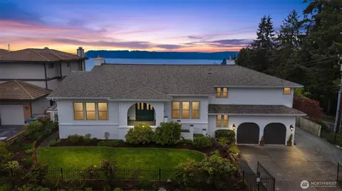 8412 54th Ave W, Mukilteo, WA 98275