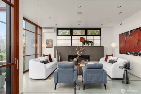 Living - 1527 E Howe St, Seattle, WA 98112 photo 3 of 4