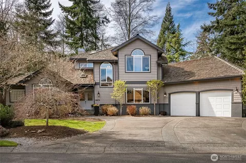 8975 Snowy Owl Ln, Blaine, WA 98230
