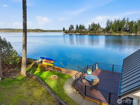 View/Area - 270 E Grapeview Point Rd, Allyn, WA 98524 photo 2 of 6