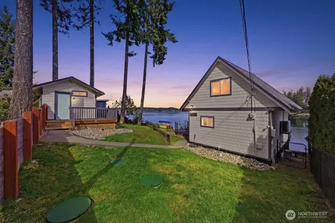 Exterior - 270 E Grapeview Point Rd, Allyn, WA 98524 photo 8 of 9
