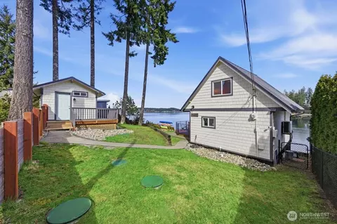 Exterior - 270 E Grapeview Point Rd, Allyn, WA 98524 photo 9 of 9