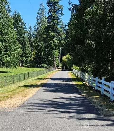 14310 168th Ave NE, Woodinville, WA 98072