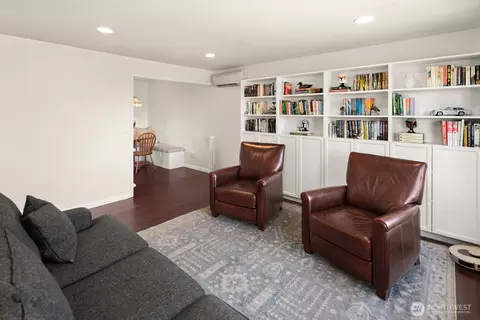 Living - 5320 S 4th Ave, Everett, WA 98203 photo 2 of 2