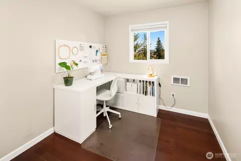 Other - 5320 S 4th Ave, Everett, WA 98203 photo 1 of 7