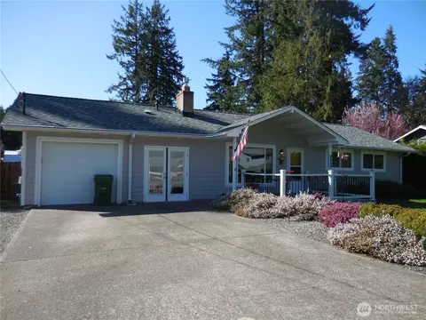 2450 Madrona Dr SE, Port Orchard, WA 98366